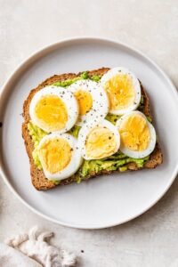 avocado toast with egg 6