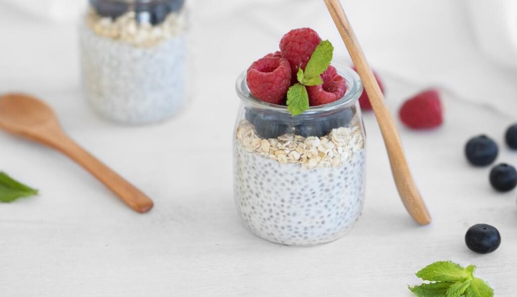 2024 10 28t08 39 28 badun images.badun.es pudin de chia yogur avena y frutos rojos 1290 742